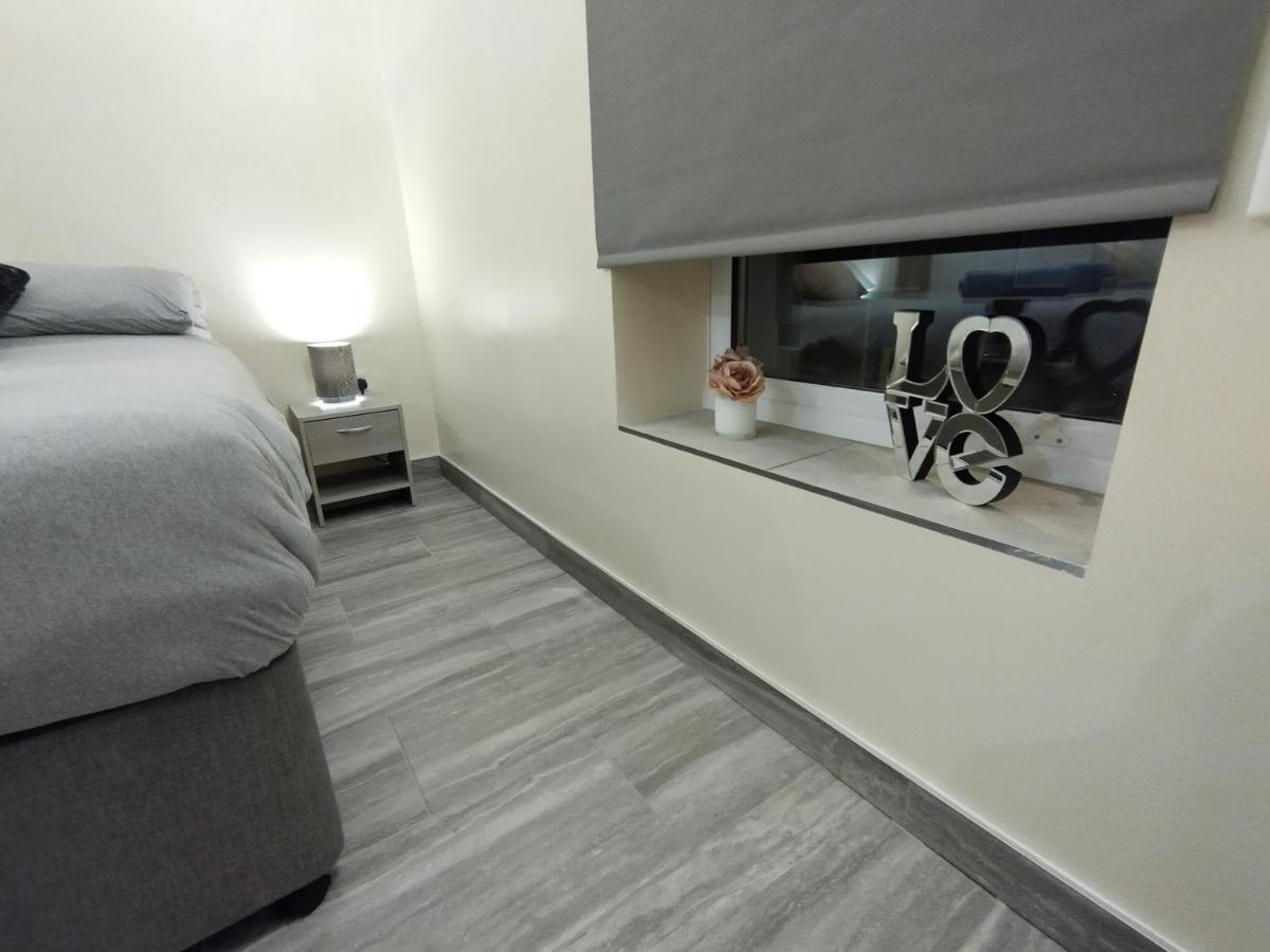 Queens Holiday Apartment Pembroke Dock Ngoại thất bức ảnh